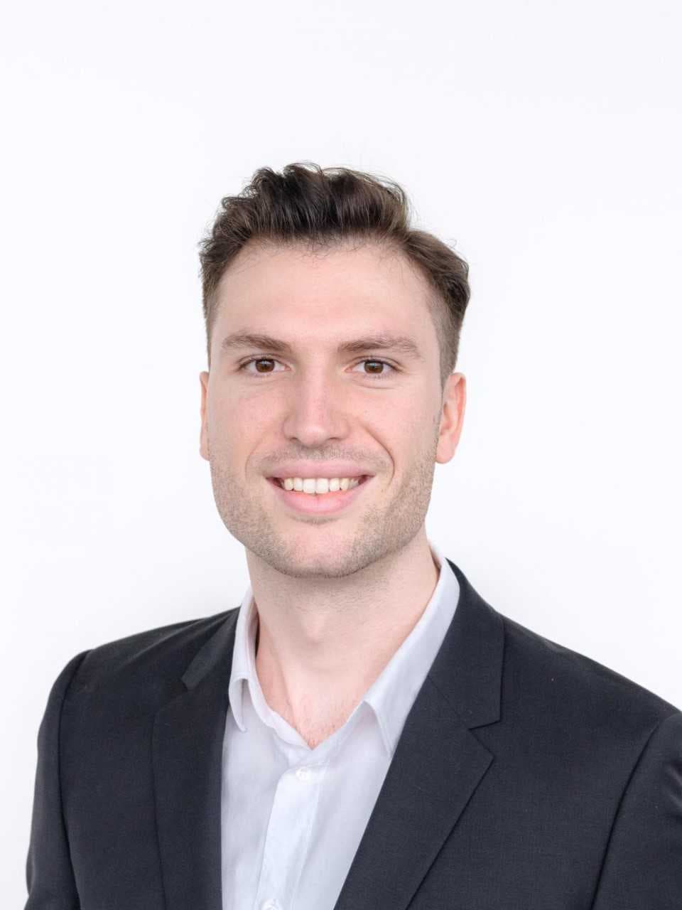Porträtfoto von Lukas Hürlimann